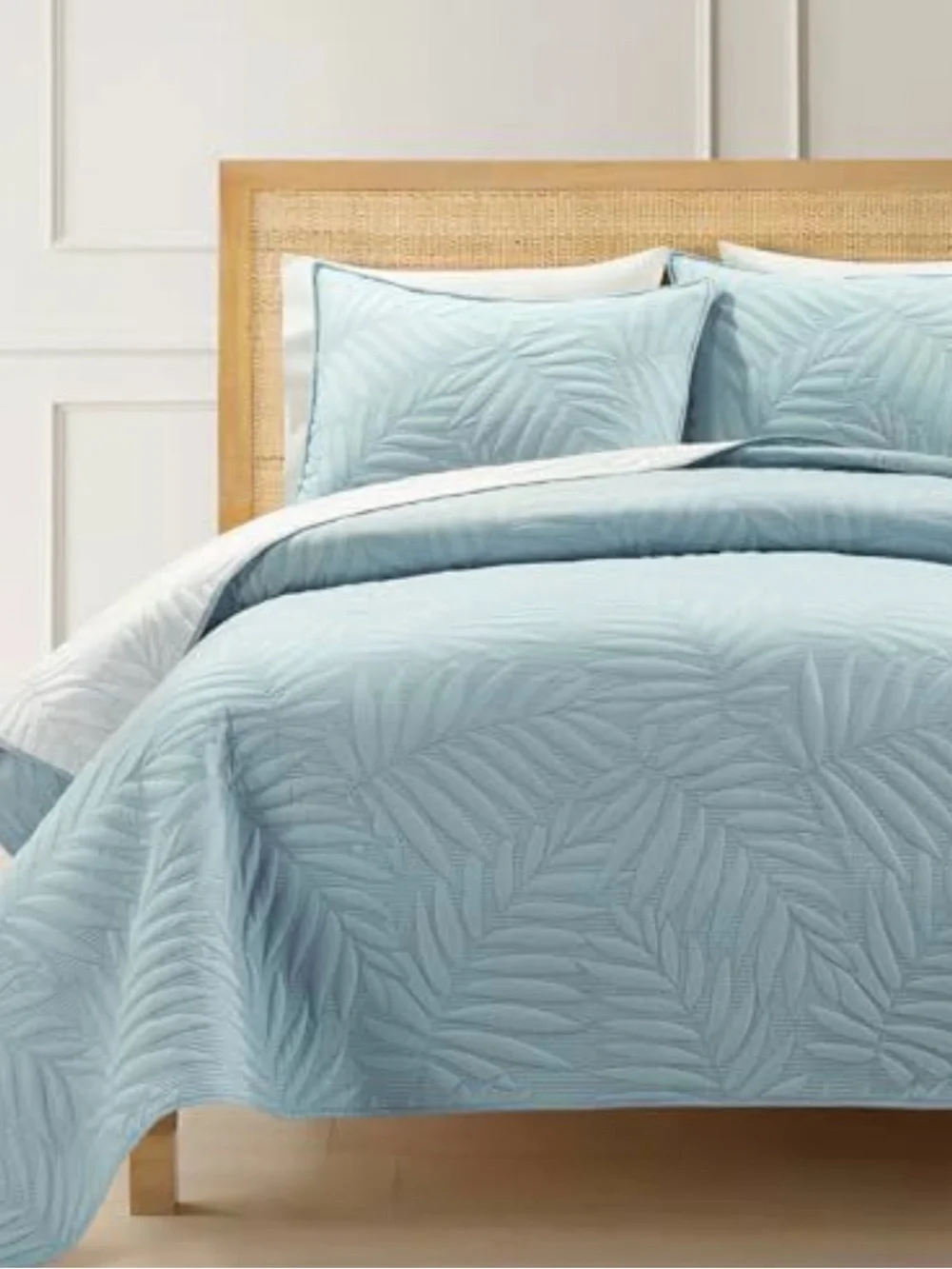 Lush Decor California King 3 piece set